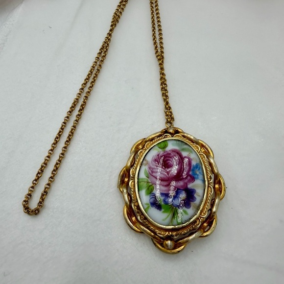 Vintage Floral  Art Glass Brooch/Pendant Spinner - Picture 6 of 6